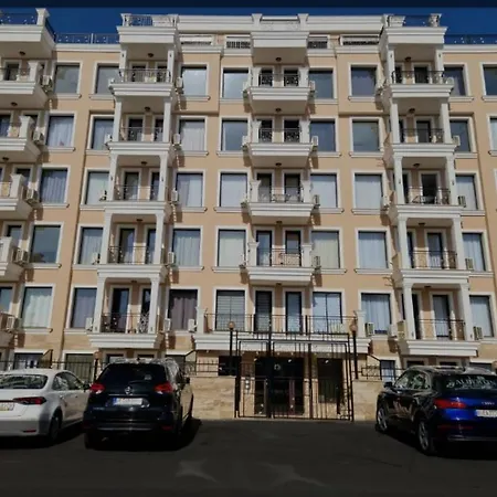 Premium Ferienwohnung Sweti Wlas Polarstar Beach Luxury Apartment 150 M Zum Strand Pool 2 Schlafzimmer Und Wohnkueche Meeresblick Google Tv Bis Zu 6 Personen Apartment