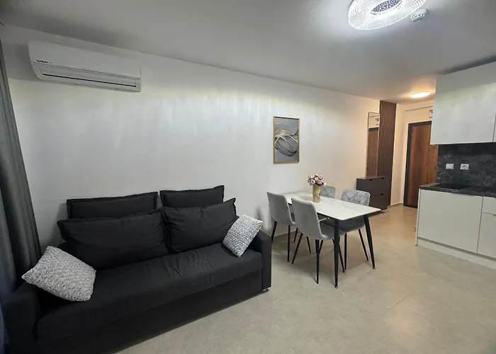 Premium Polarstar Luxury 150 M Zum Pool 3 Balkone Meeresblick Google Tv Bis Zu 6 Personen Apartament Sveti Vlas